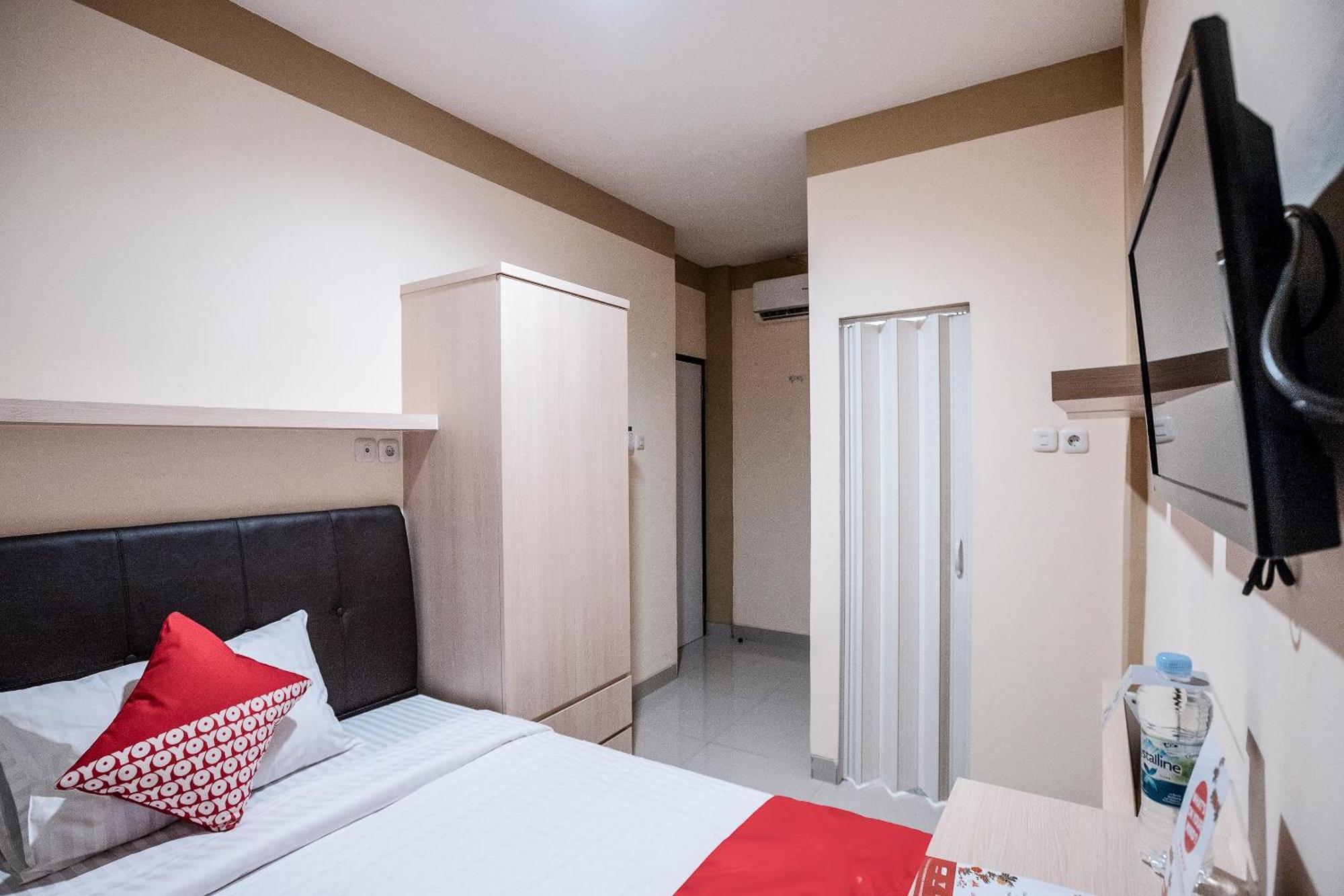 Hotel OYO 478 Balcon Biru Yakarta Exterior foto